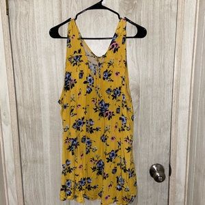 Yellow floral top torrid